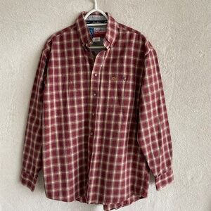 George Strait Cowboy Cut Collection by Wrangler / Men’s Long Sleeve Dress Shirt